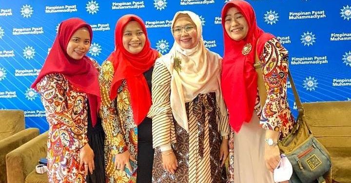 Sinergi PCM dan PCA Sukolilo, Gelar Kajian sambil Wisata Dakwah di Yogyakarta